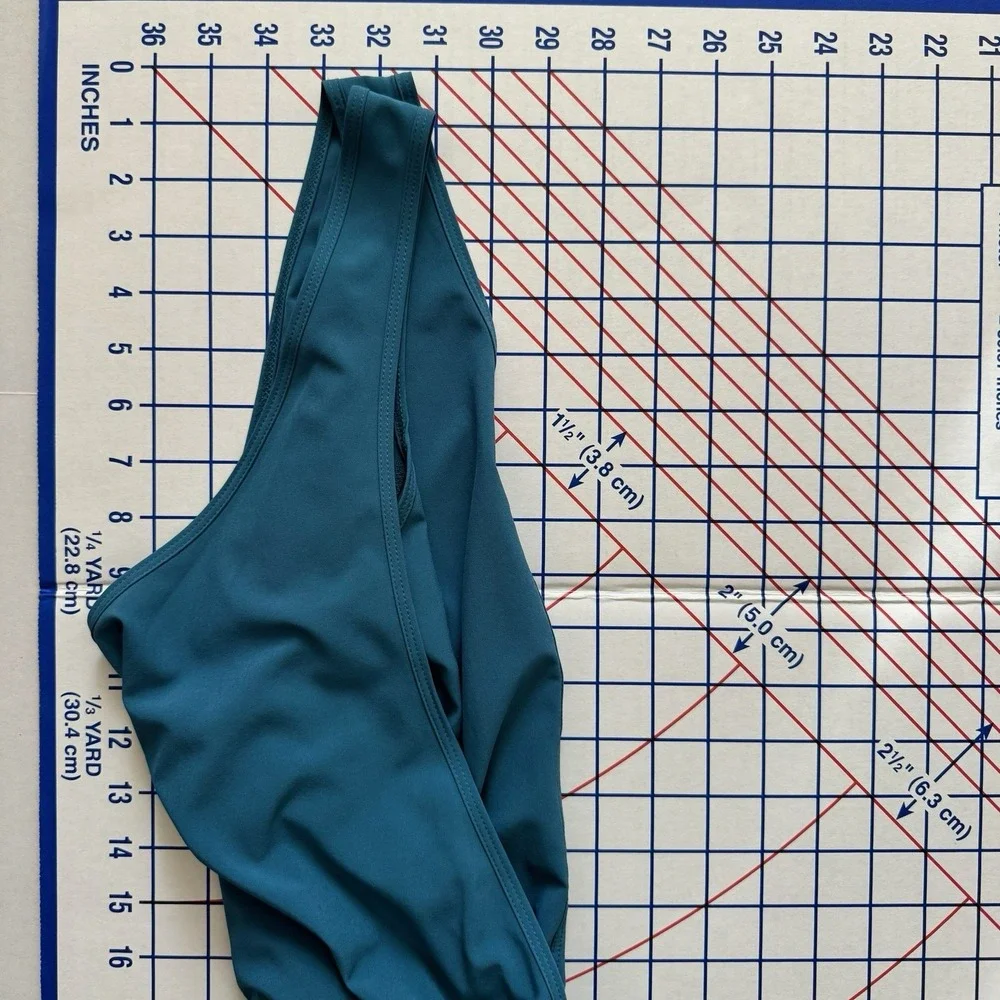 Patagonia Womens Fleetwith Romper Teal Jumpsuit XS Crossover Back Athleisure - Picture 11 of 14